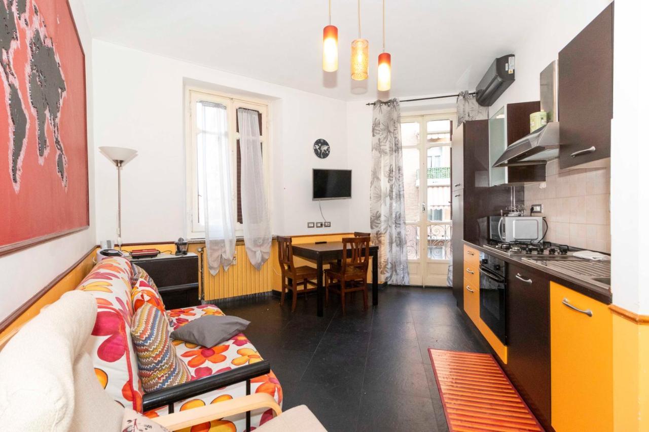 Colourful & Cozy Apartment Cenisia Turin Exterior photo